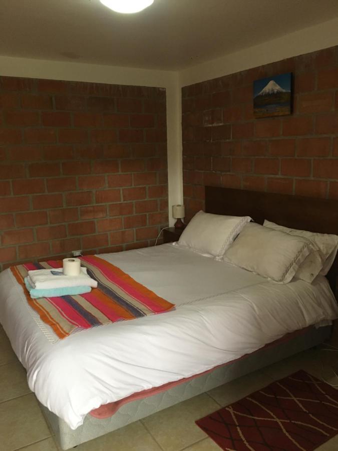 Hostal Vientos Del Altiplano Putre Buitenkant foto